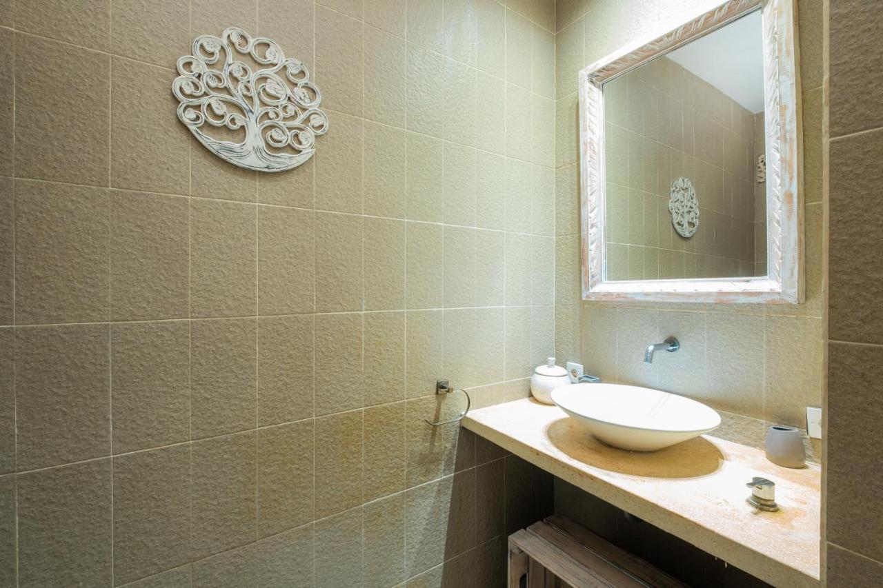 Villa Maya Seminyak Экстерьер фото
